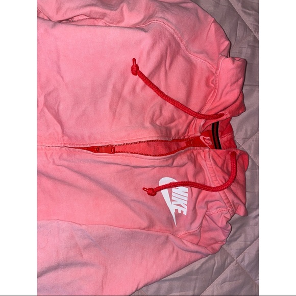 NWOT Nike Women's Boyfriend Full Zip Sport Casual Hoodie - Picture 6 of 6